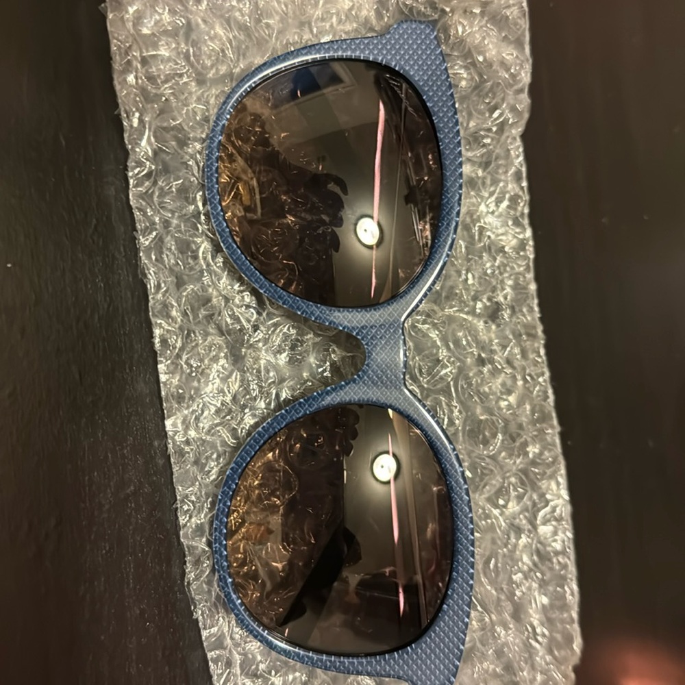 Brand new Gucci sunglasses!